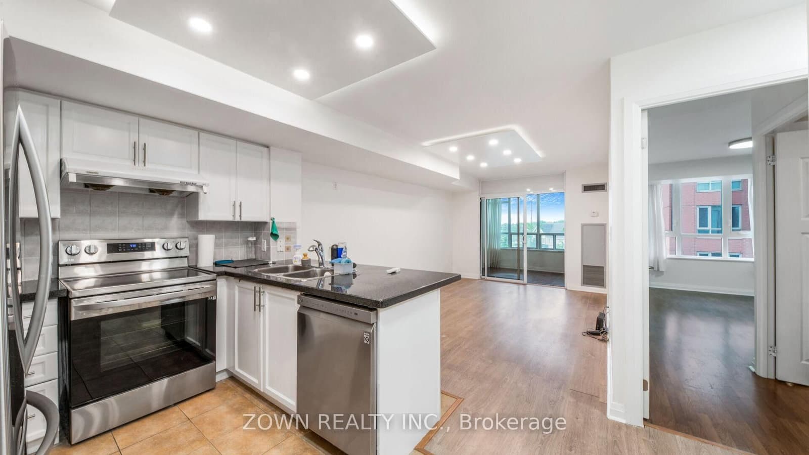 7363 Kennedy Road, Unit 519 thumbnail 11