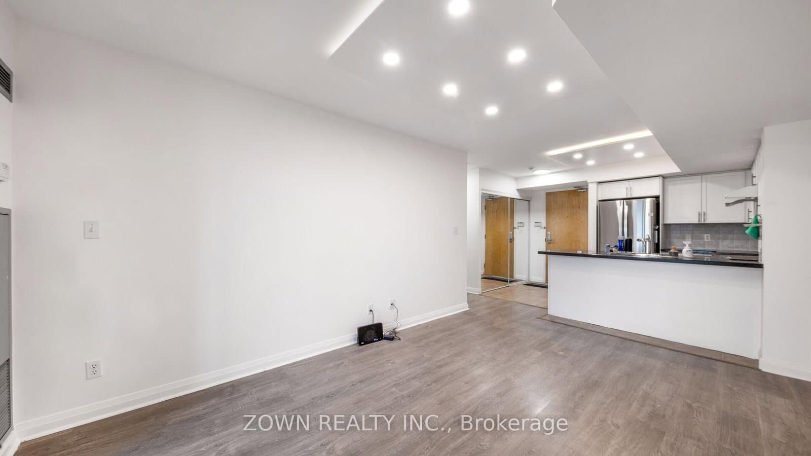7363 Kennedy Road, Unit 519 thumbnail 17