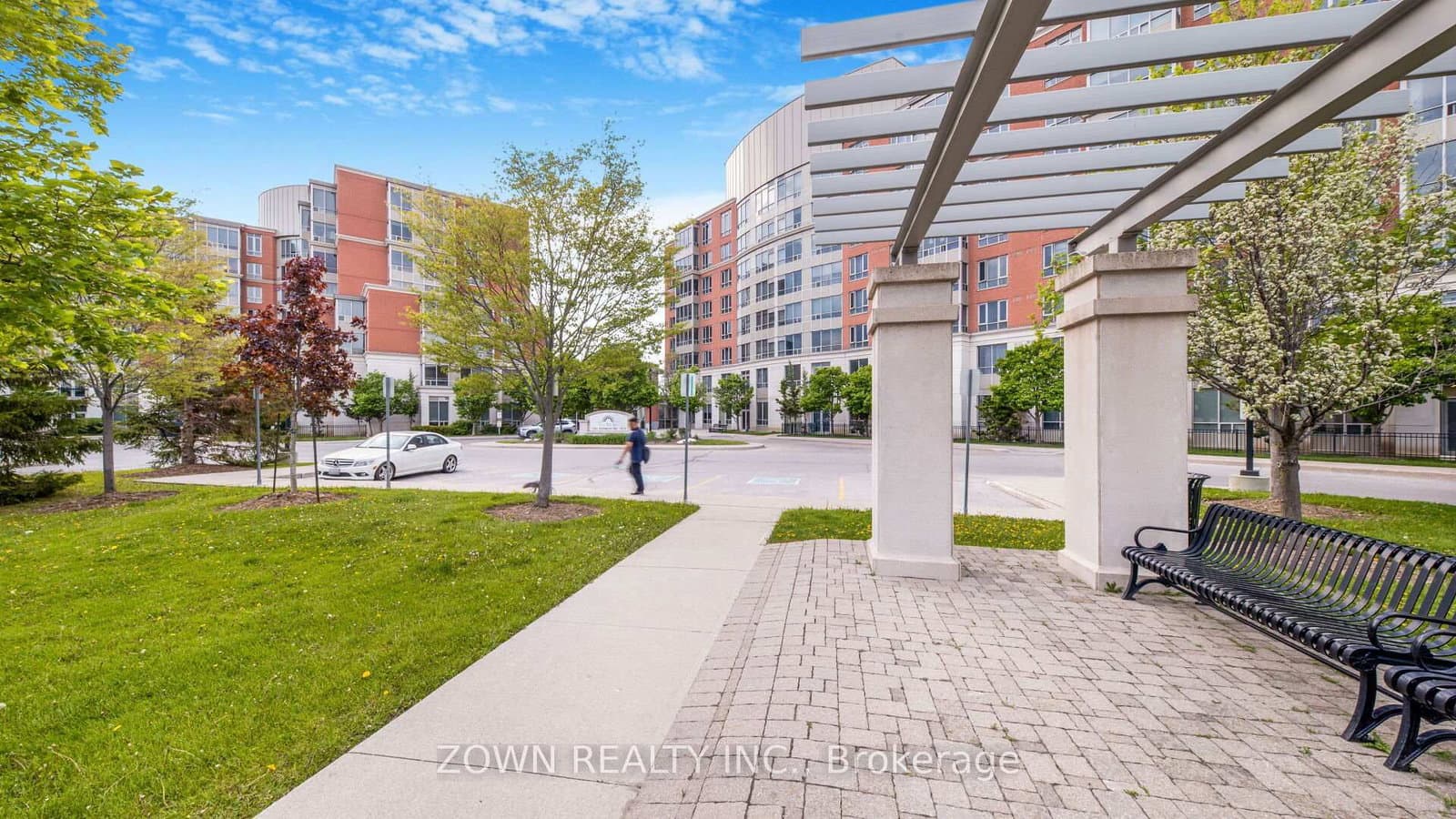 7363 Kennedy Road, Unit 519 thumbnail 4