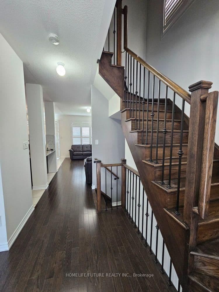 132 Sunset Terrace thumbnail 9