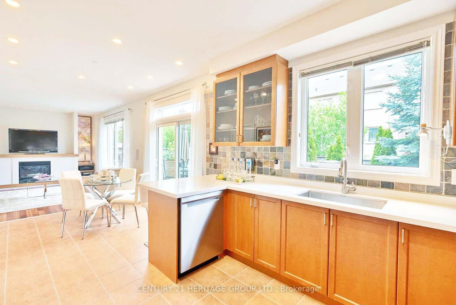 29 Kingshill Road thumbnail 10