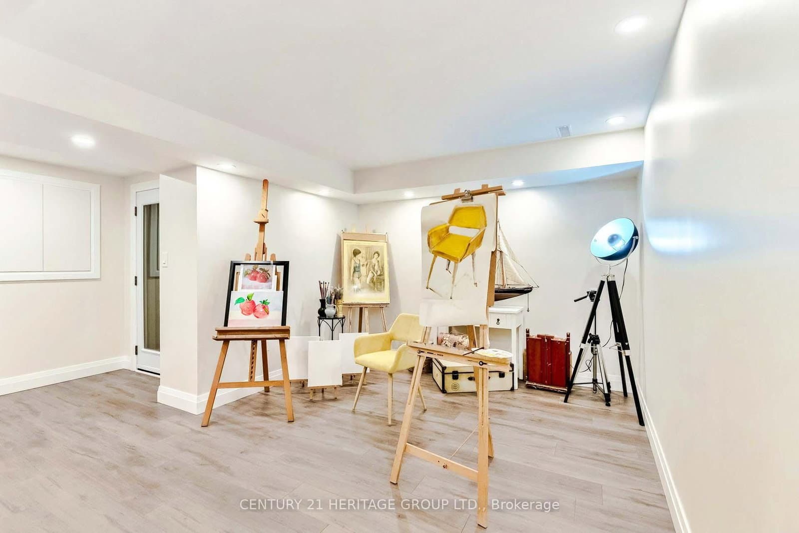 29 Kingshill Road thumbnail 31