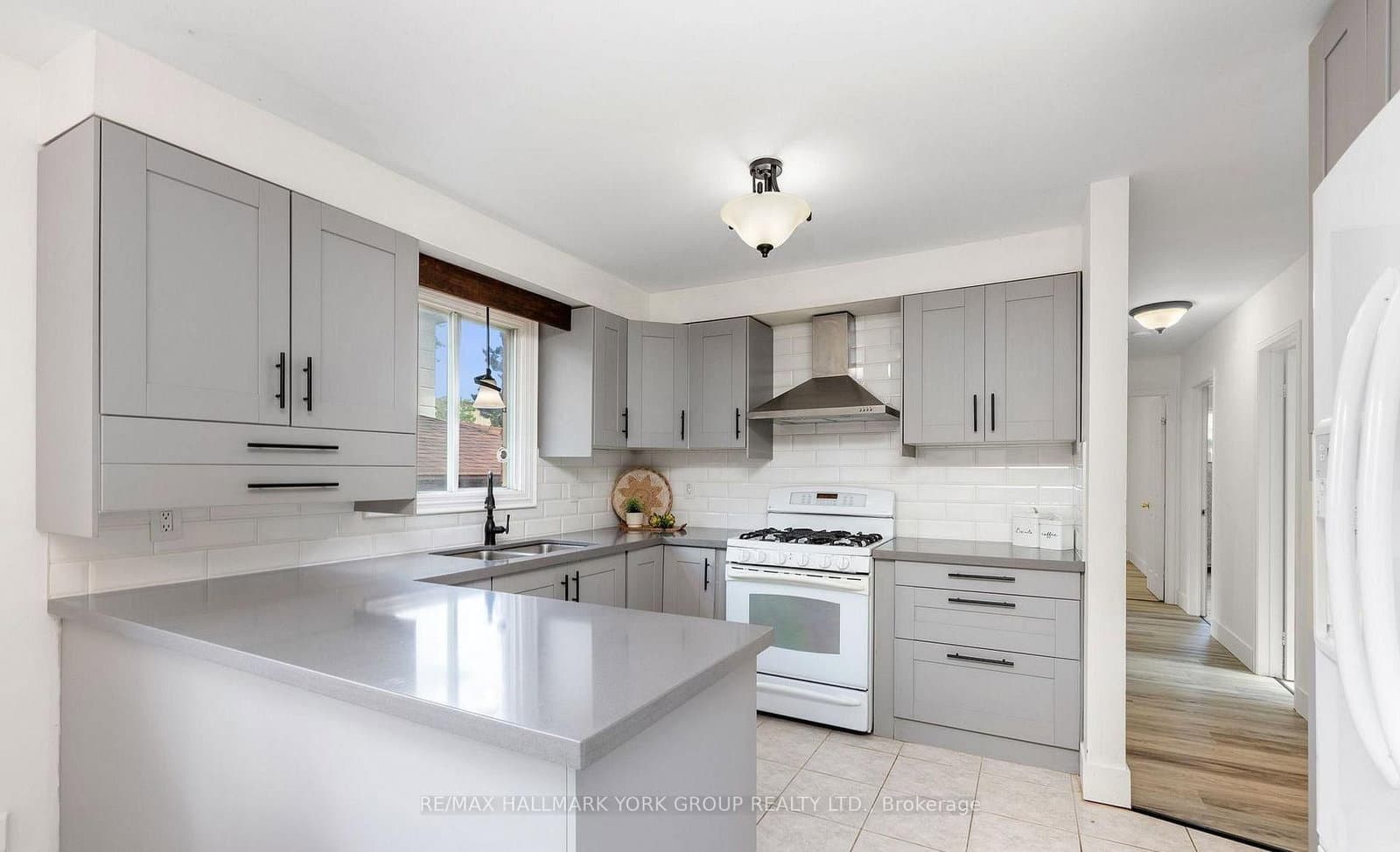 79 Maplegrove Avenue thumbnail 11