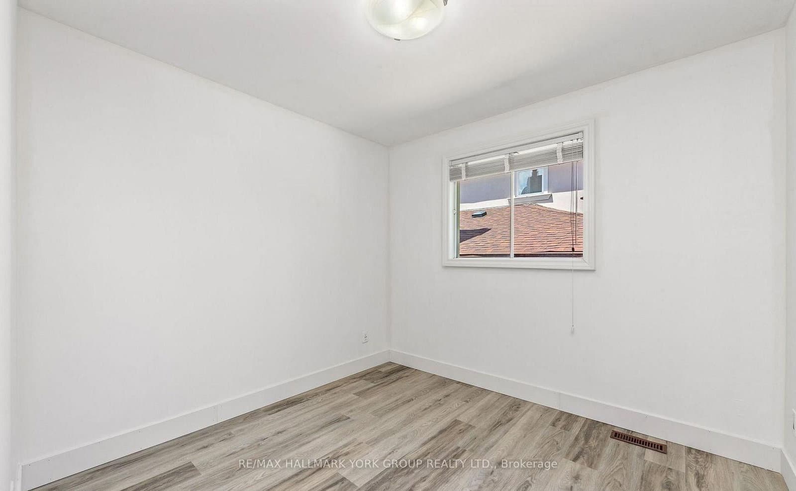 79 Maplegrove Avenue thumbnail 19