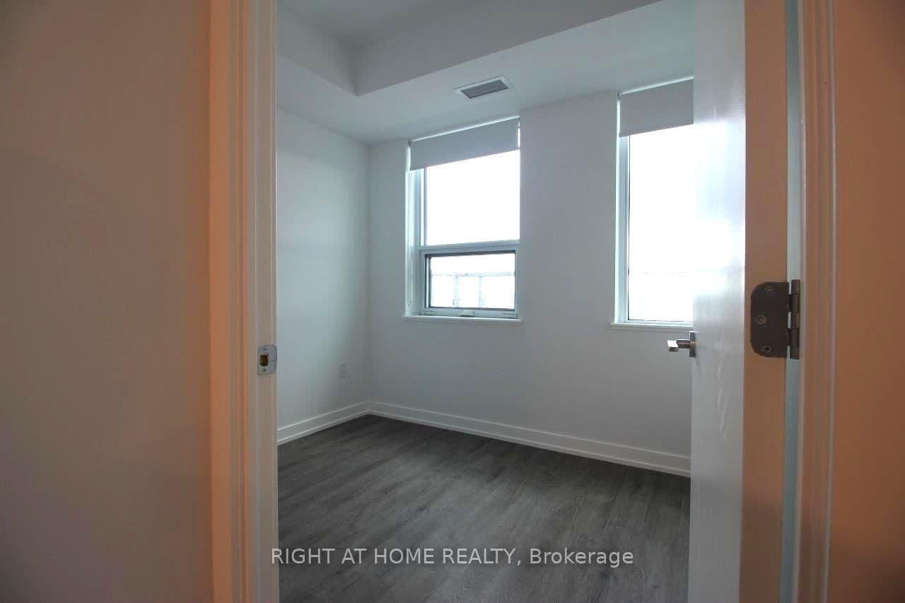 21 Meadowdale Road, Unit 902 thumbnail 12