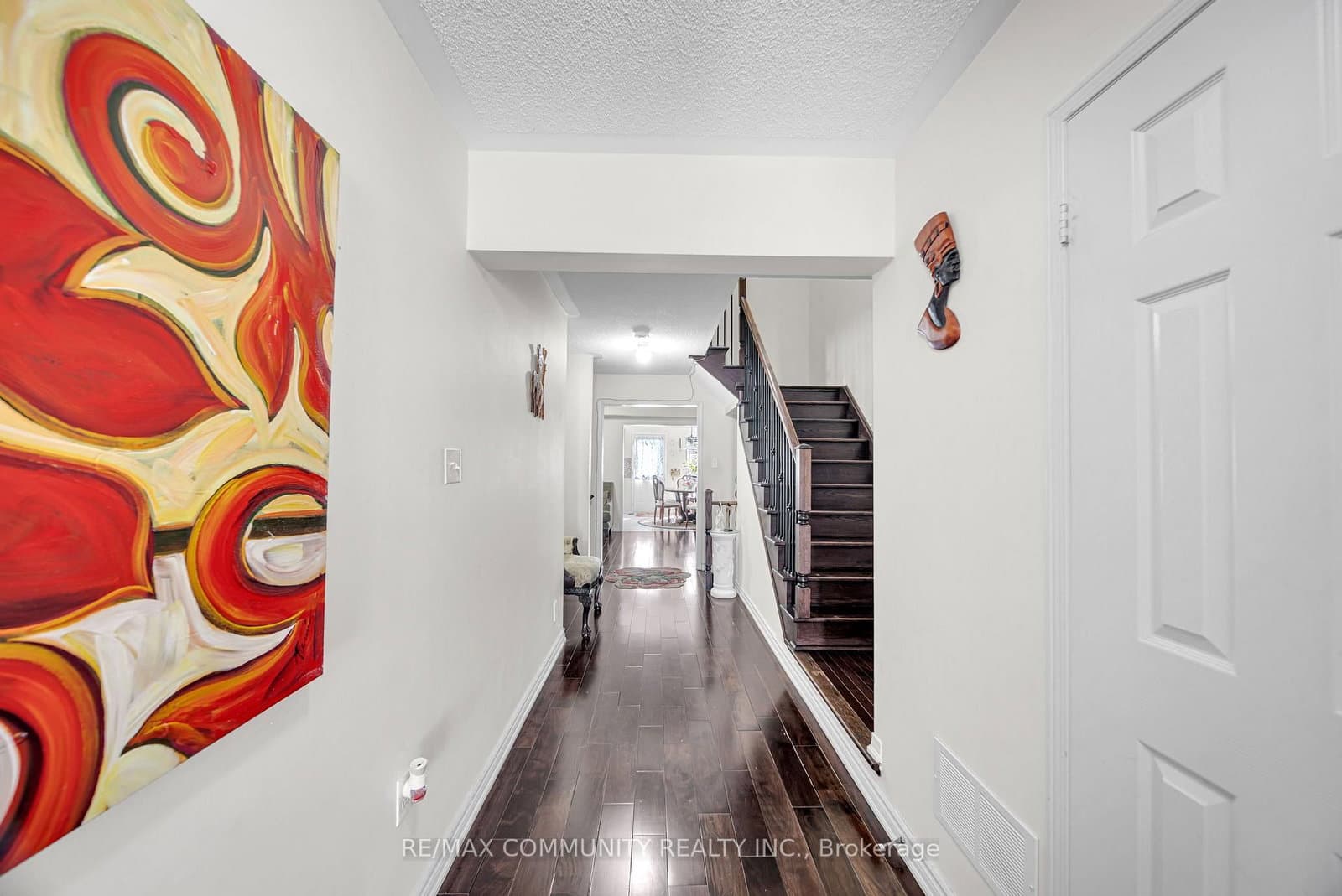 220 Lageer Drive thumbnail 7