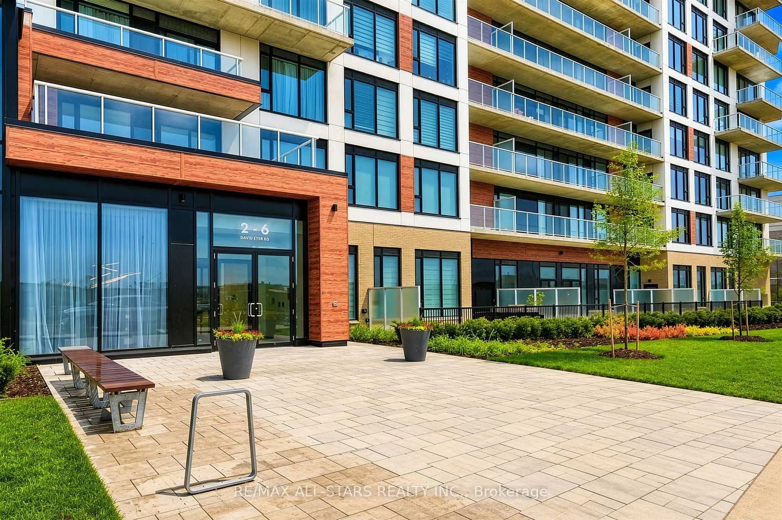 2 David Eyer Road, Unit 124 thumbnail 2