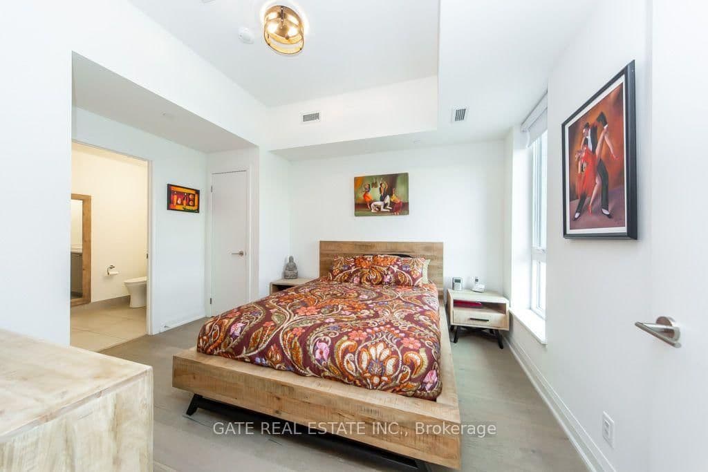 101 Cathedral High Street, Unit Ph3 thumbnail 27
