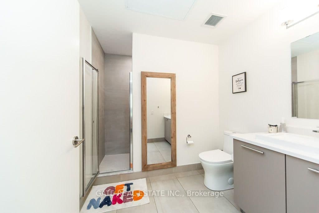 101 Cathedral High Street, Unit Ph3 thumbnail 29