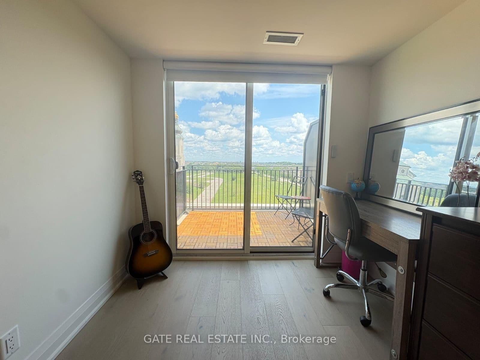 101 Cathedral High Street, Unit Ph3 thumbnail 38