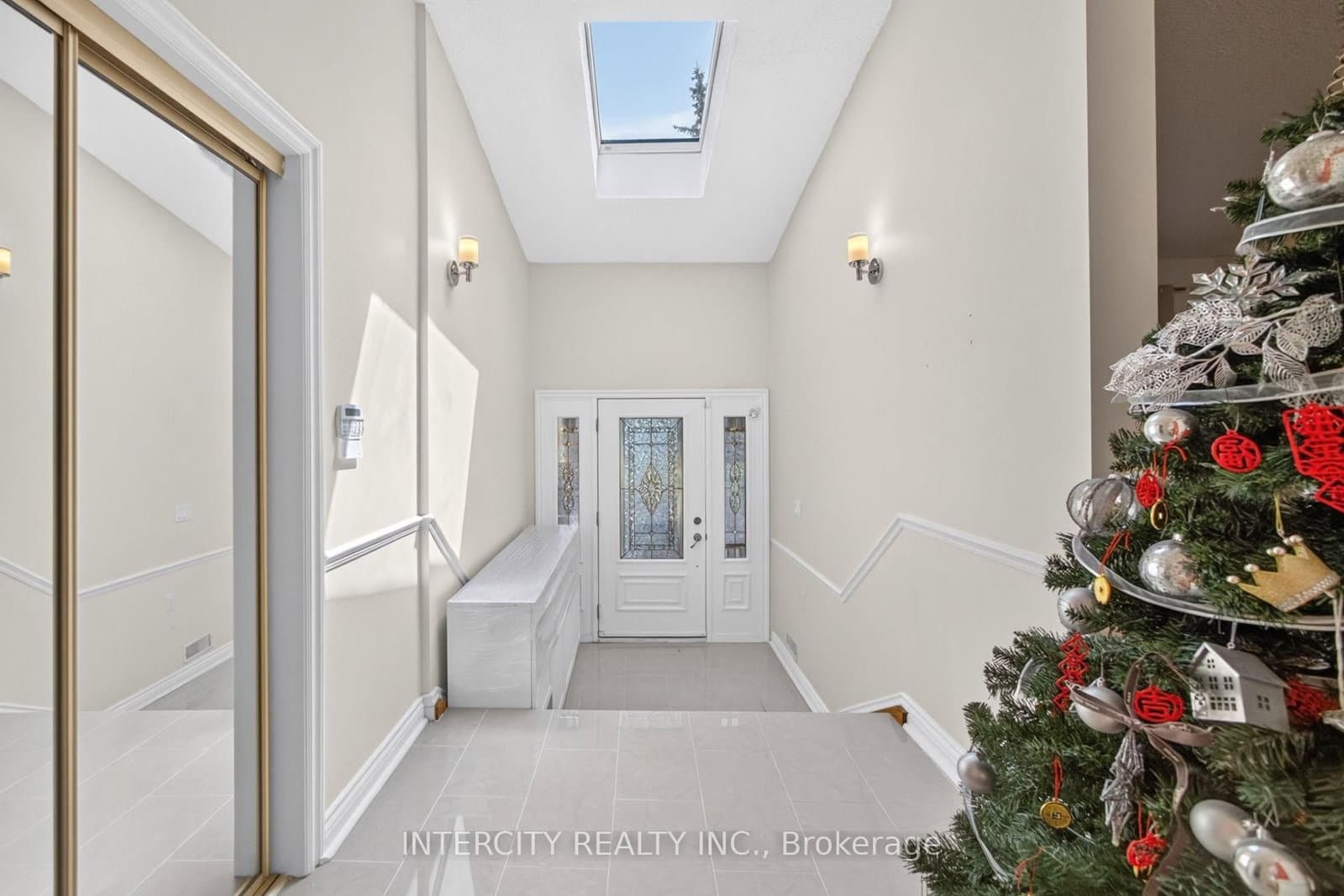 10 East Drive E thumbnail 4