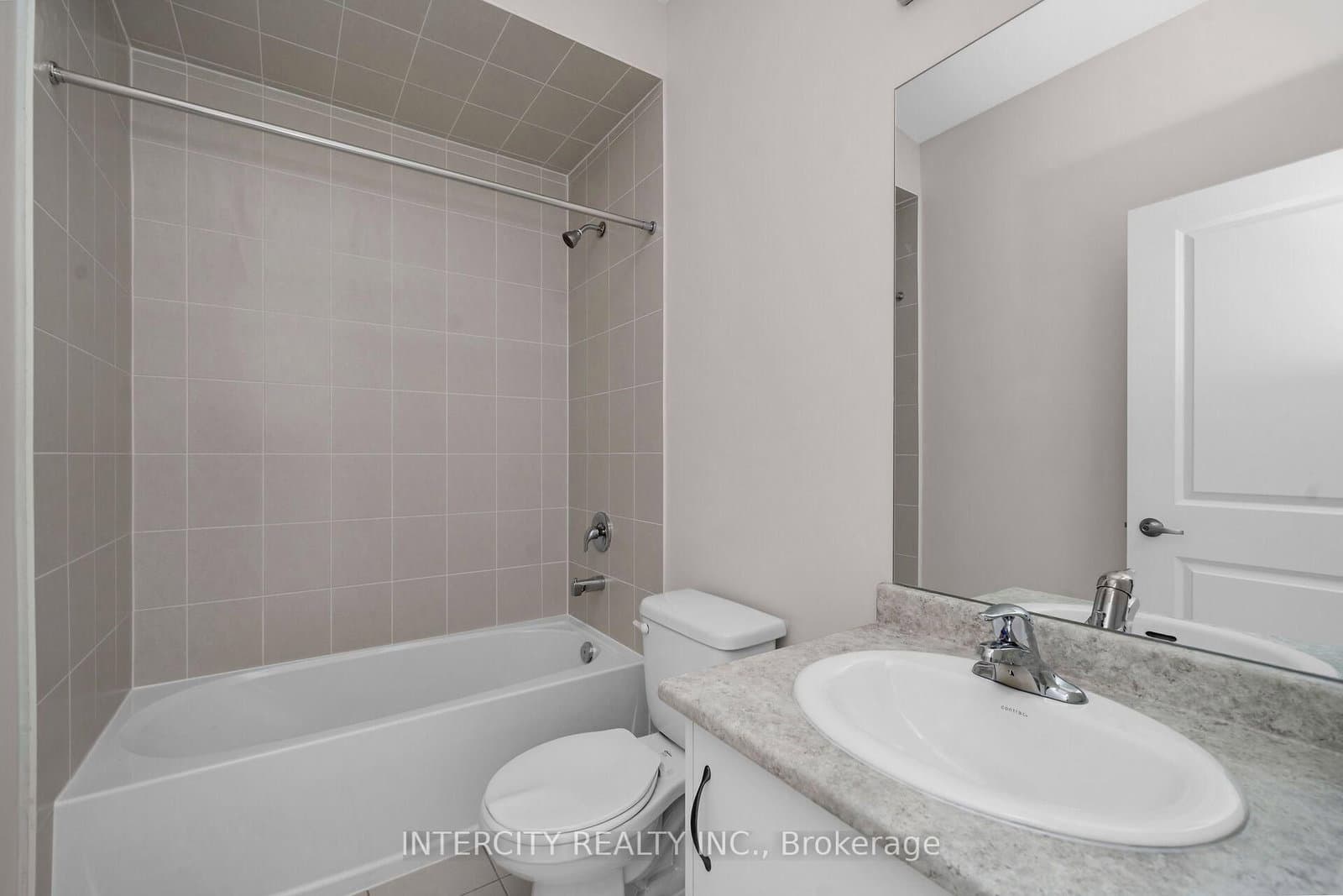 12 Radisson Street thumbnail 22