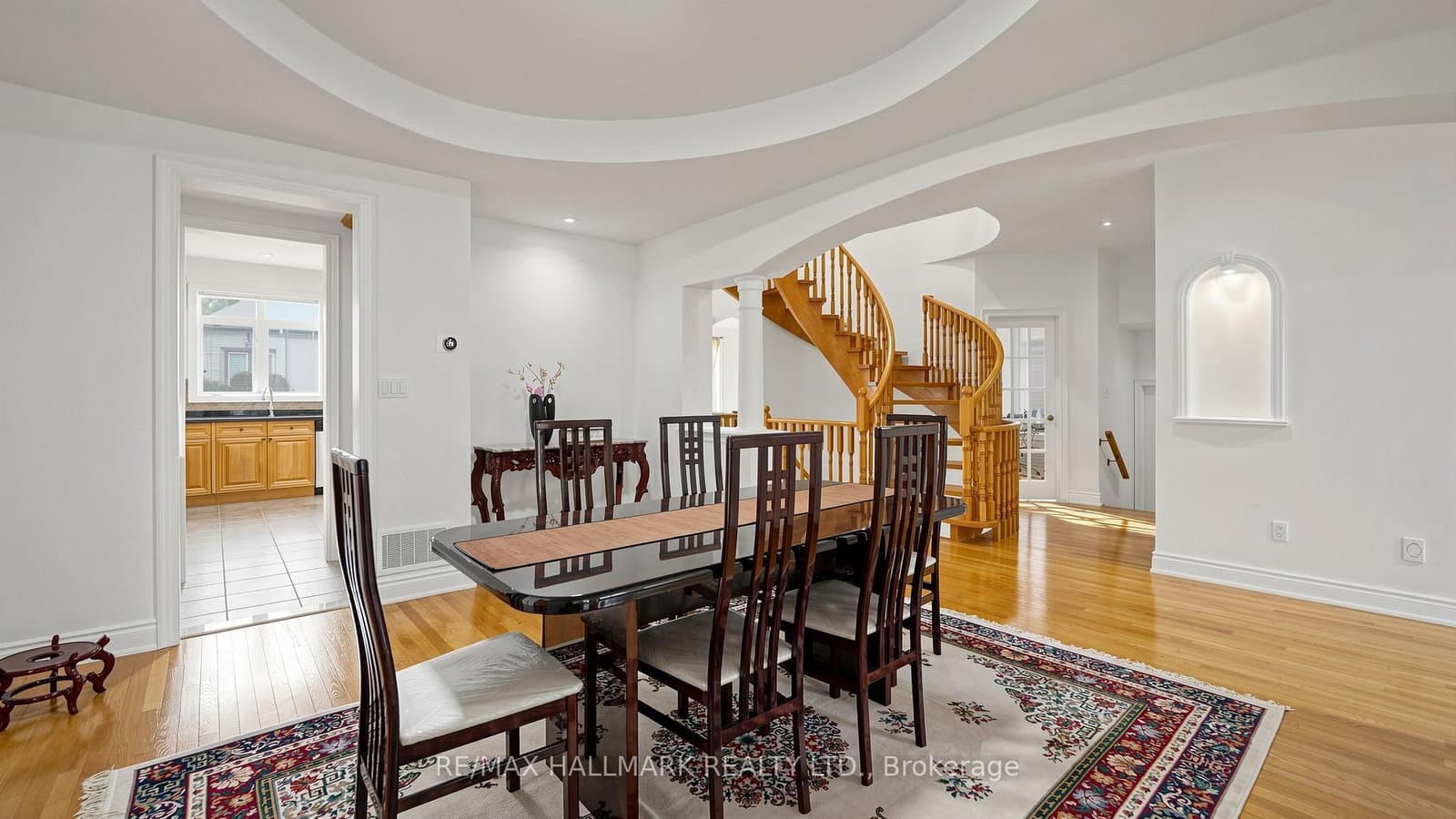368 Paradelle Drive thumbnail 8