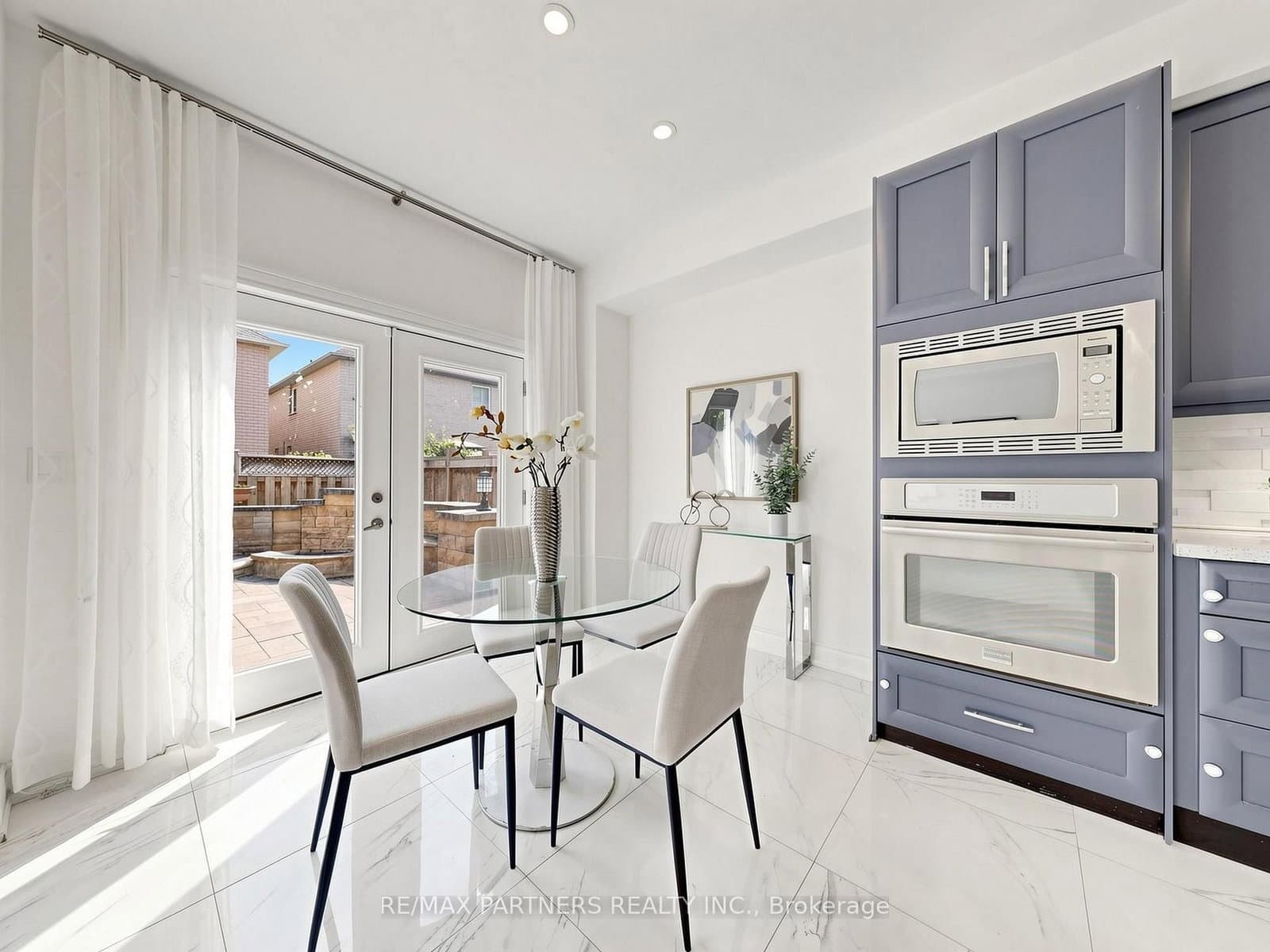 21 Russell Hill Road thumbnail 13
