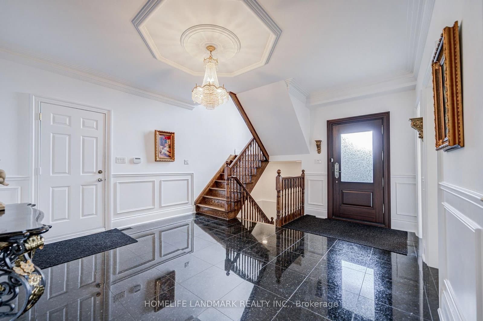 21 Kensington Drive thumbnail 22