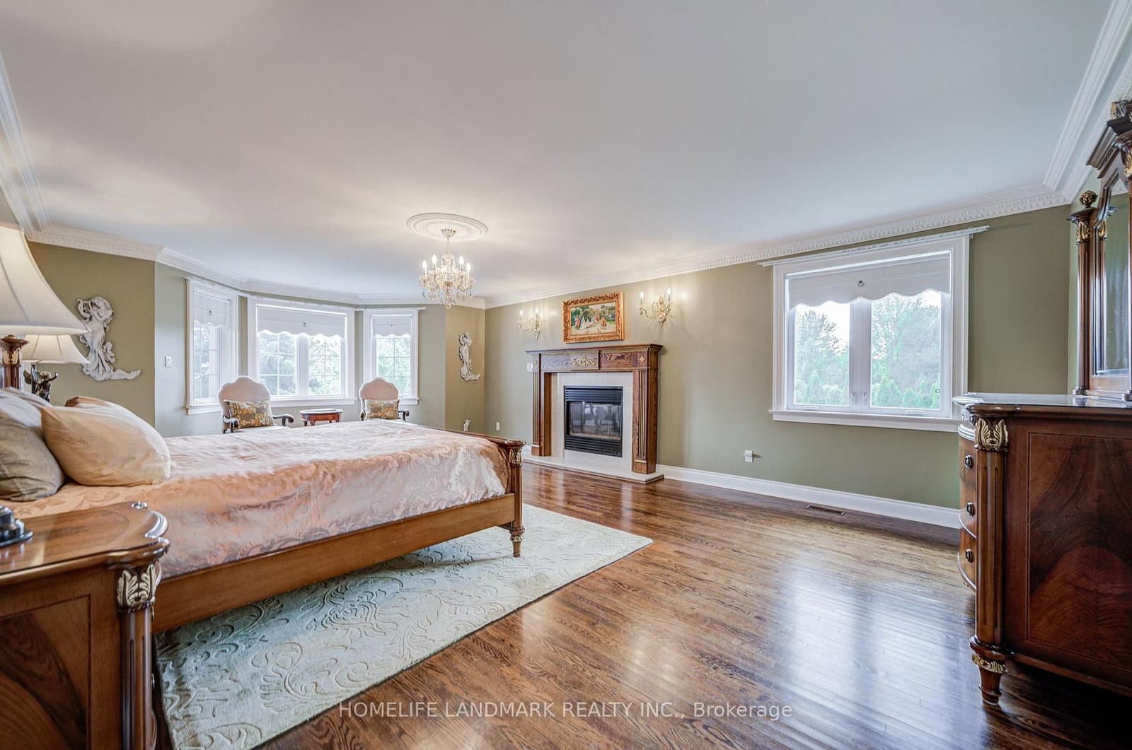 21 Kensington Drive thumbnail 28