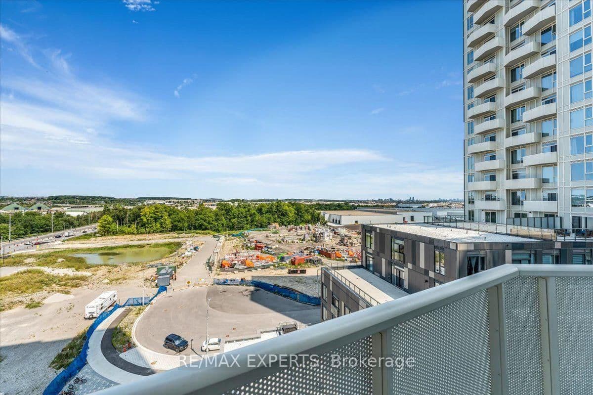 498 Caldari Road, Unit 828 thumbnail 23