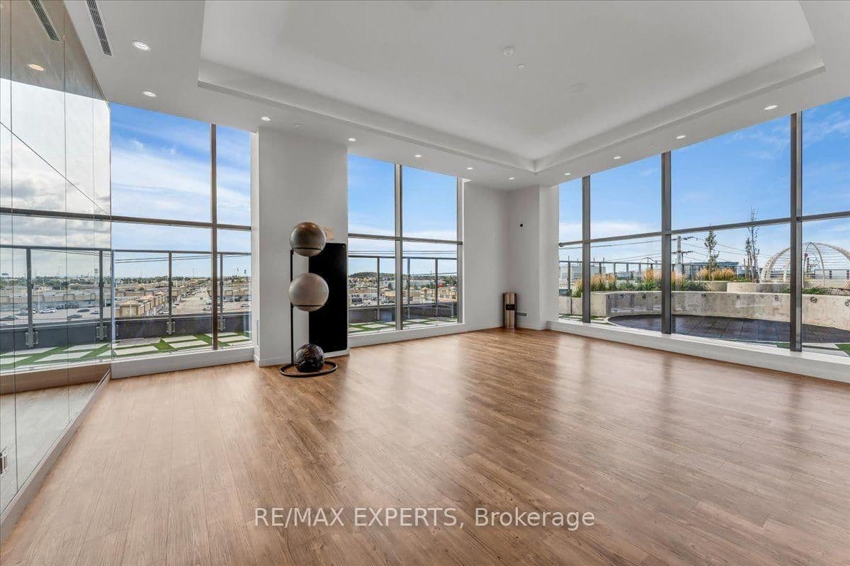 498 Caldari Road, Unit 828 thumbnail 31