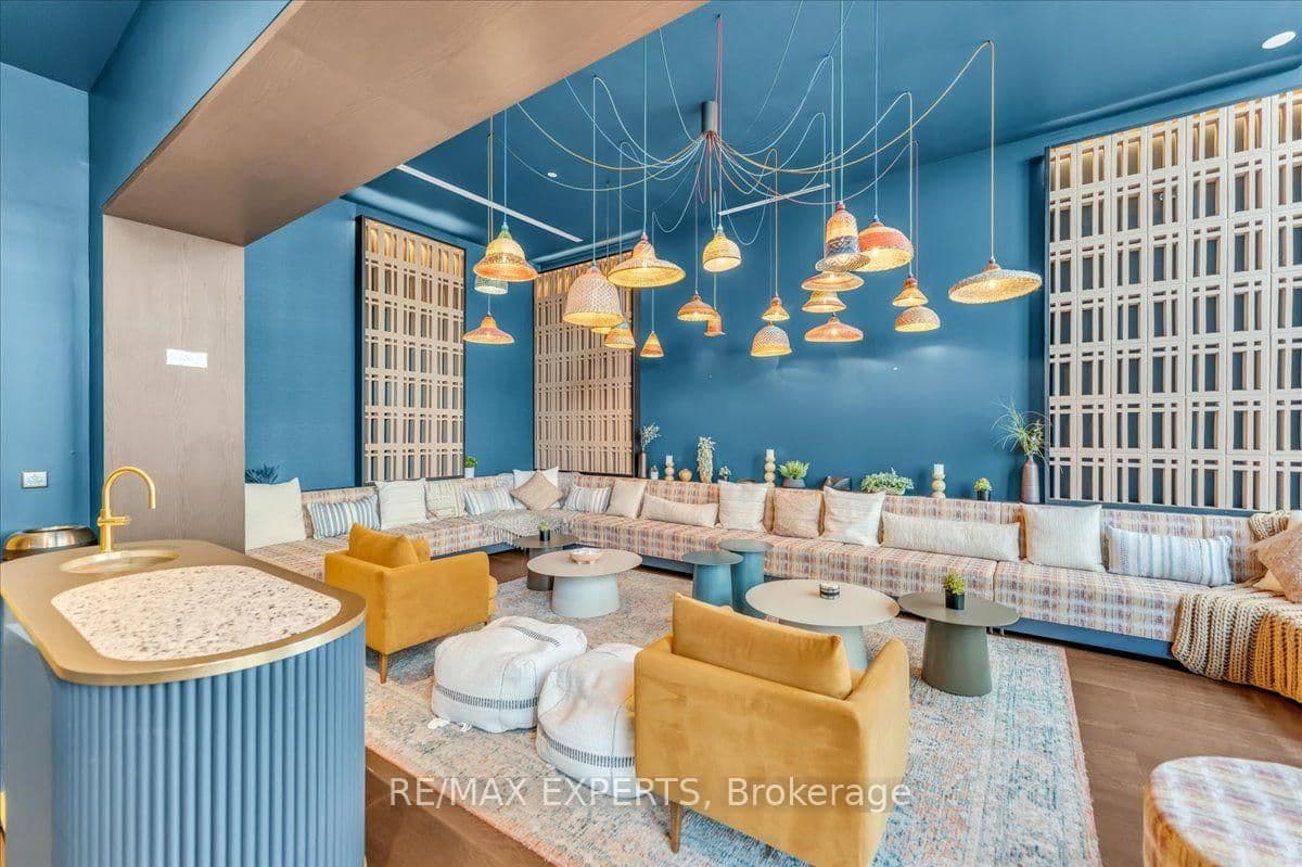 498 Caldari Road, Unit 828 thumbnail 35