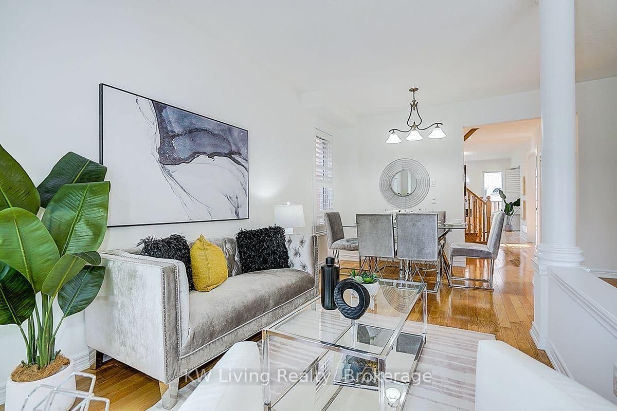 16 Florelle Drive thumbnail 8