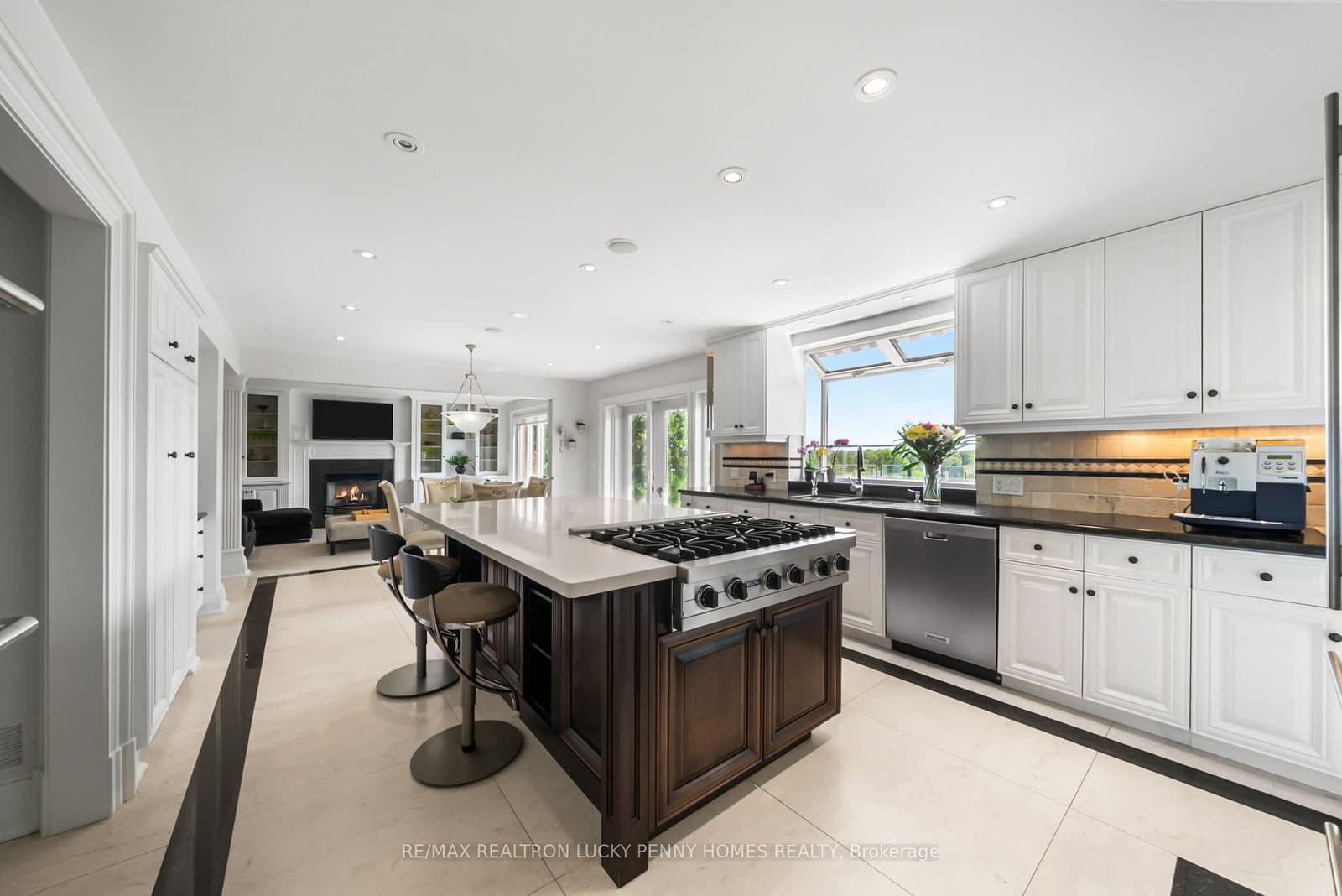 27 Glenridge Drive thumbnail 13