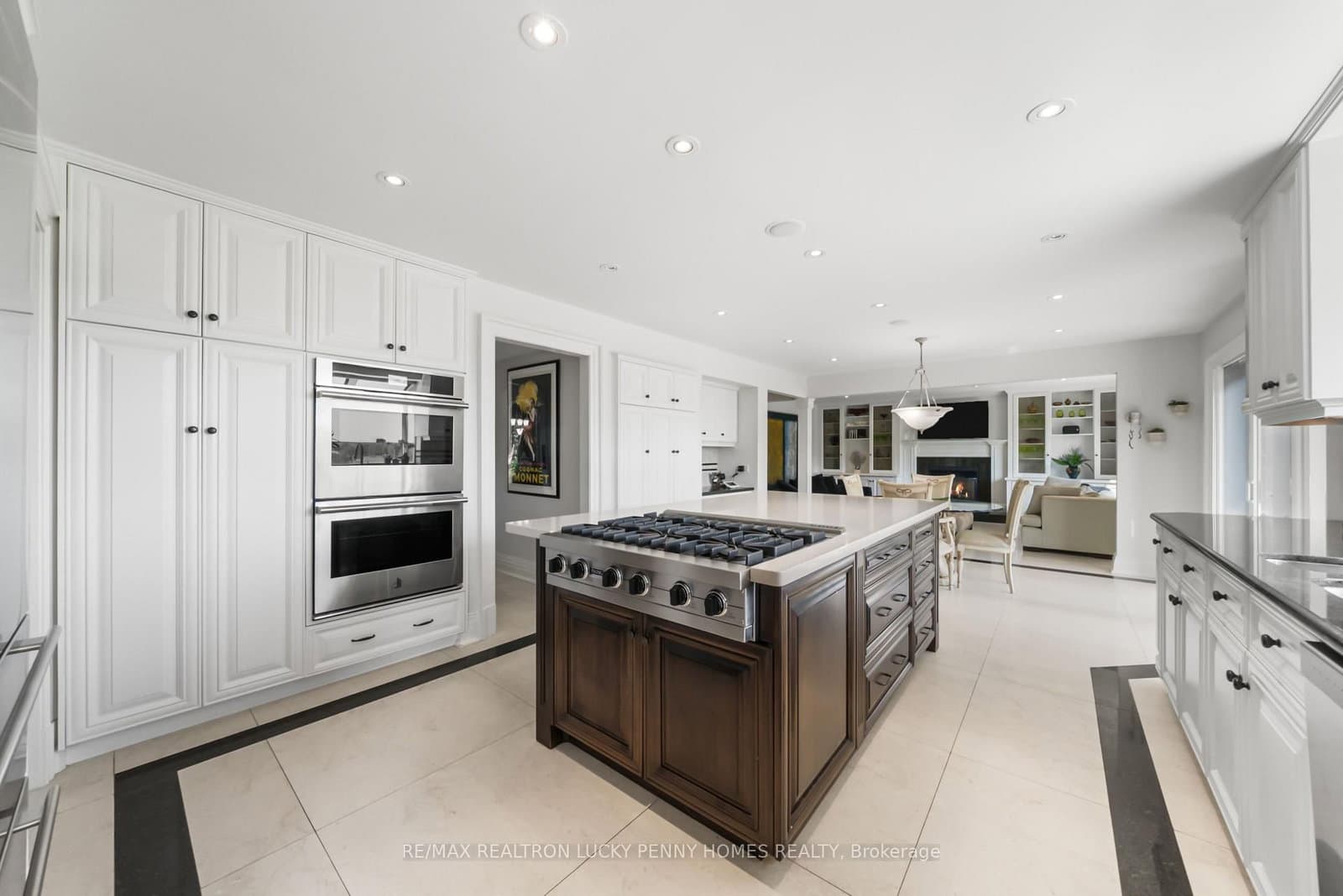 27 Glenridge Drive thumbnail 14