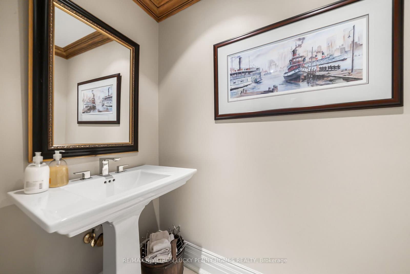 27 Glenridge Drive thumbnail 23
