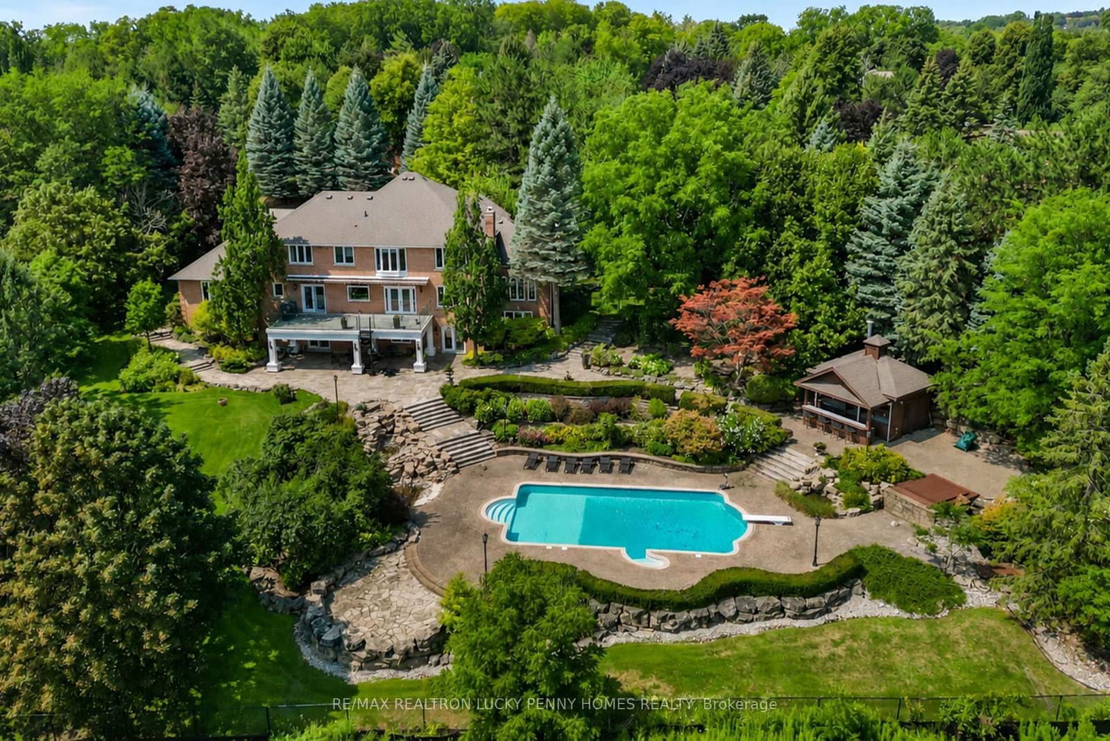 27 Glenridge Drive thumbnail 5