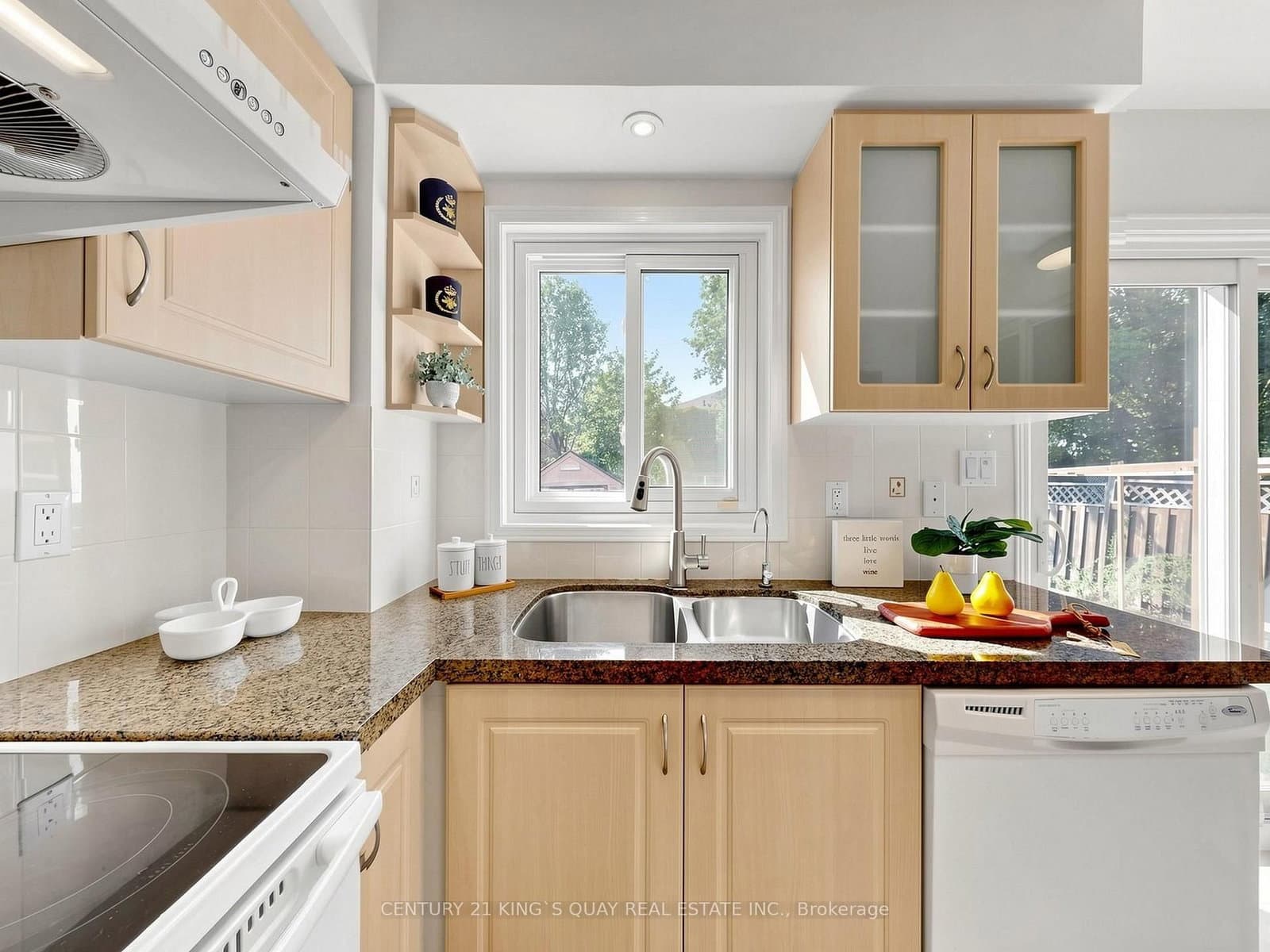 72 Dunsmore Crescent thumbnail 6