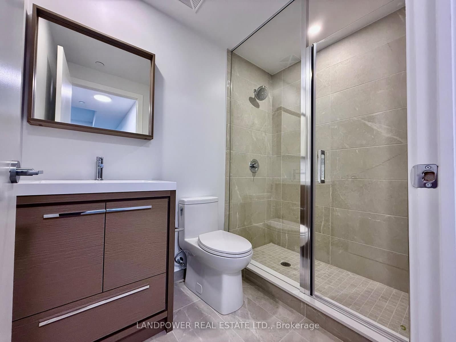 21 Meadowdale Road, Unit 907 thumbnail 11
