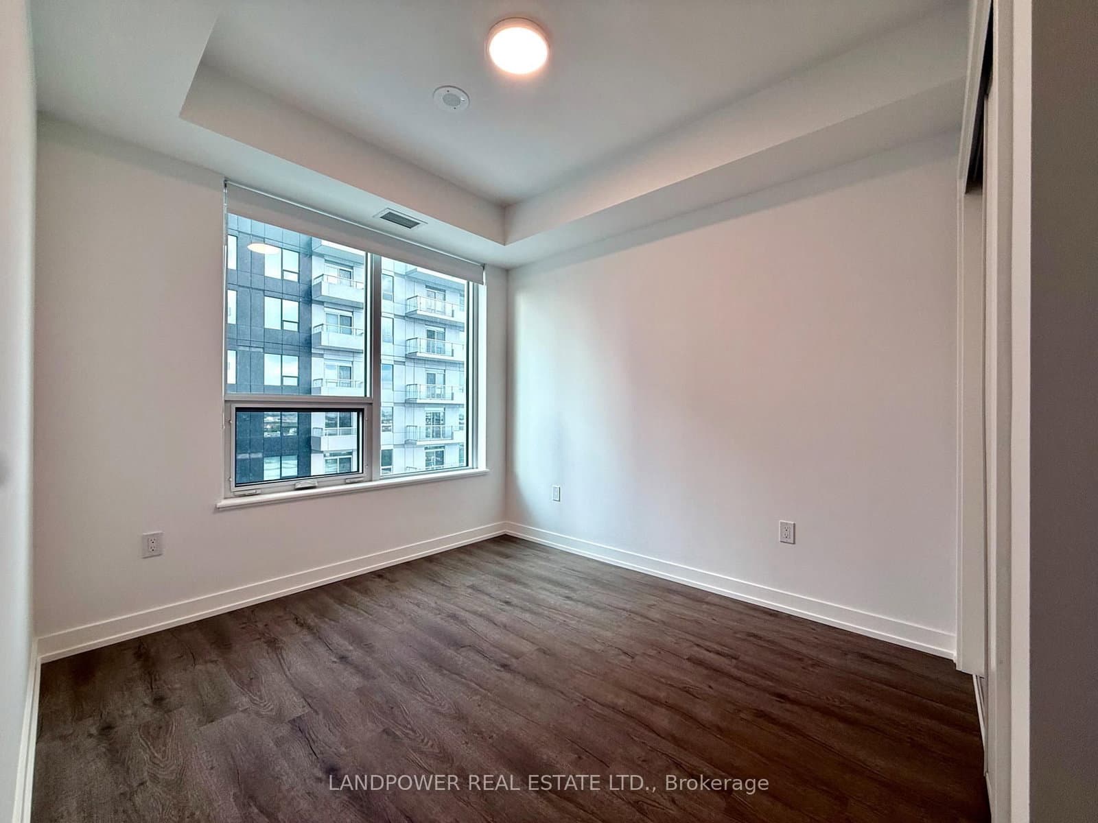 21 Meadowdale Road, Unit 907 thumbnail 13