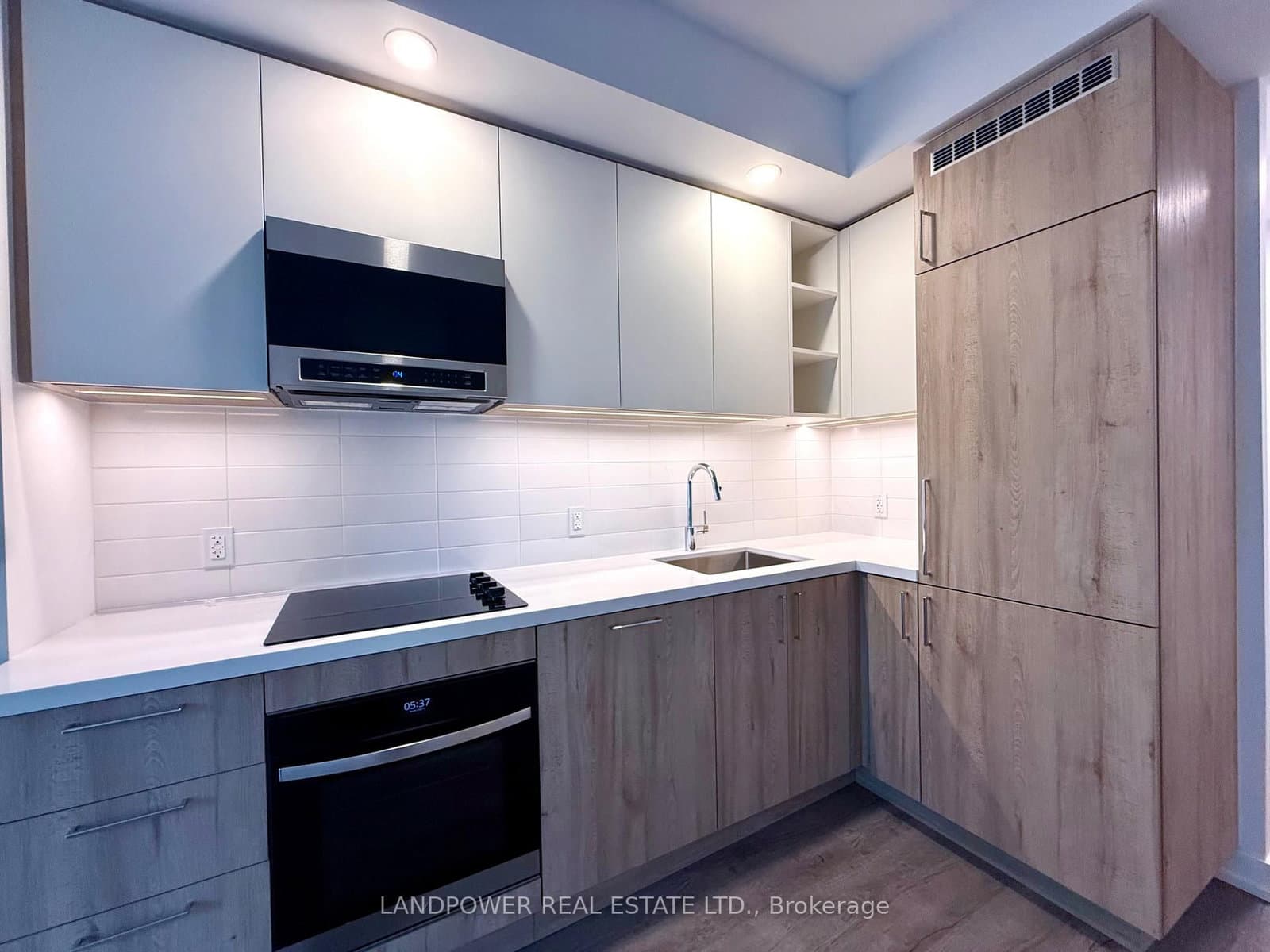 21 Meadowdale Road, Unit 907 thumbnail 6