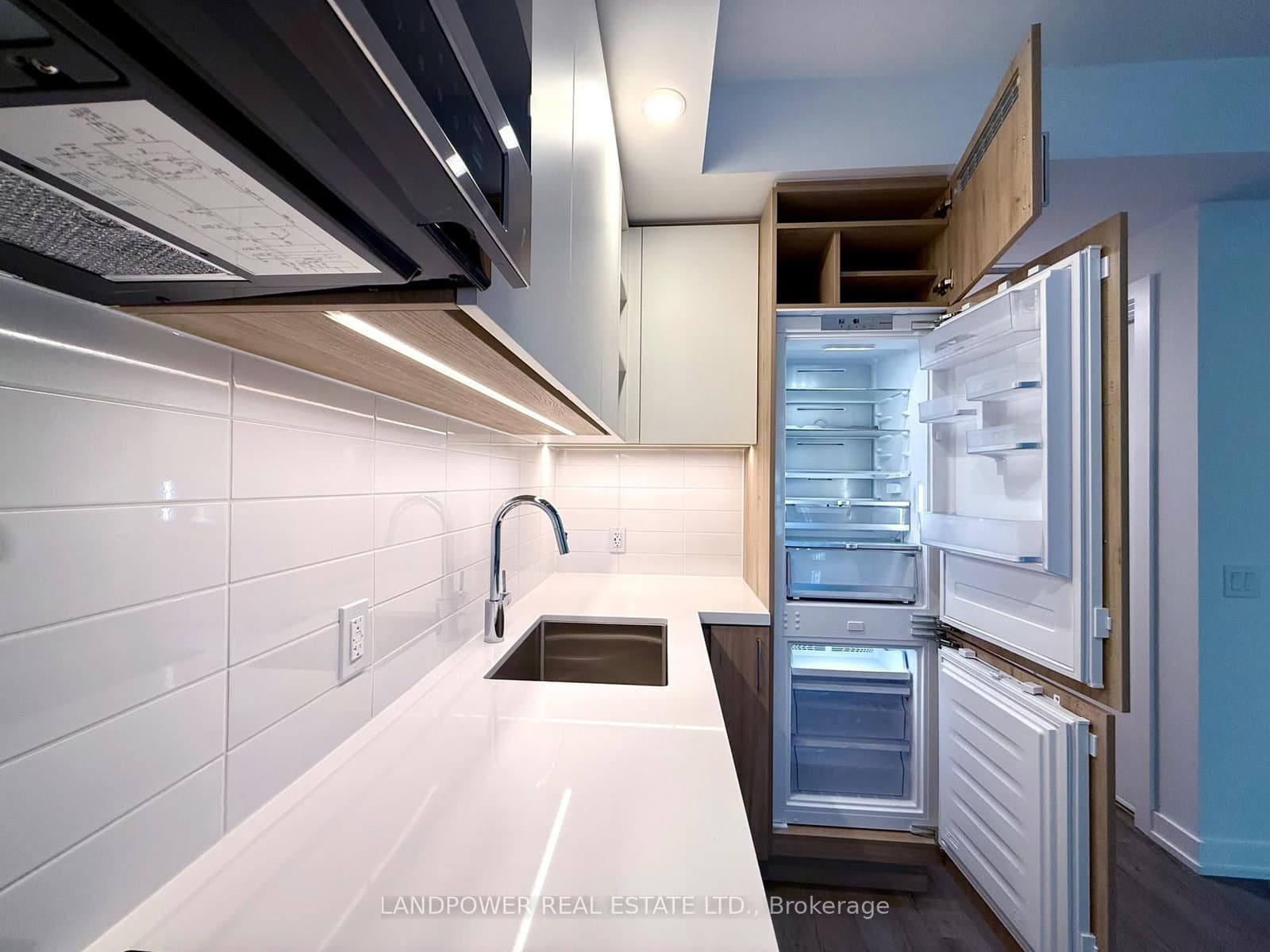 21 Meadowdale Road, Unit 907 thumbnail 7