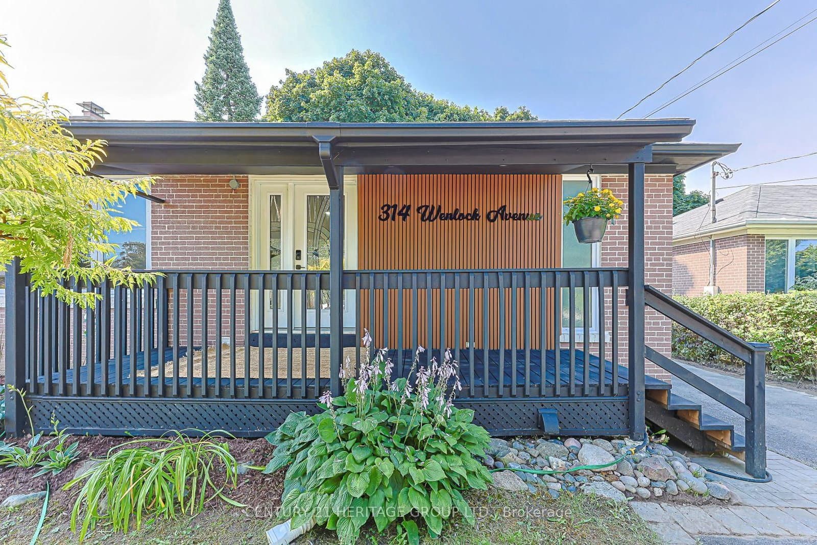 314 Wenlock Avenue thumbnail 2