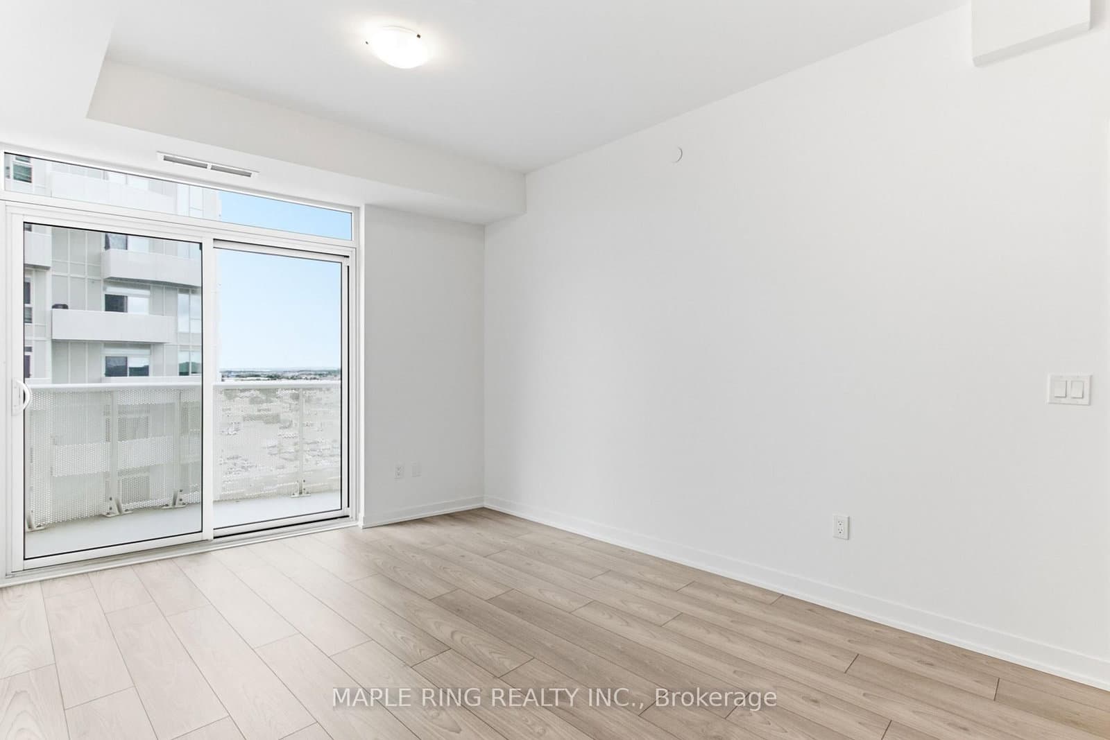 474 Caldari Road, Unit 1002 thumbnail 14