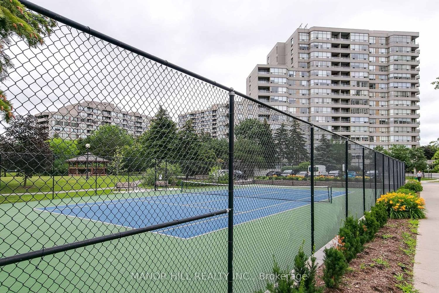11 Townsgate Drive, Unit 814 thumbnail 38