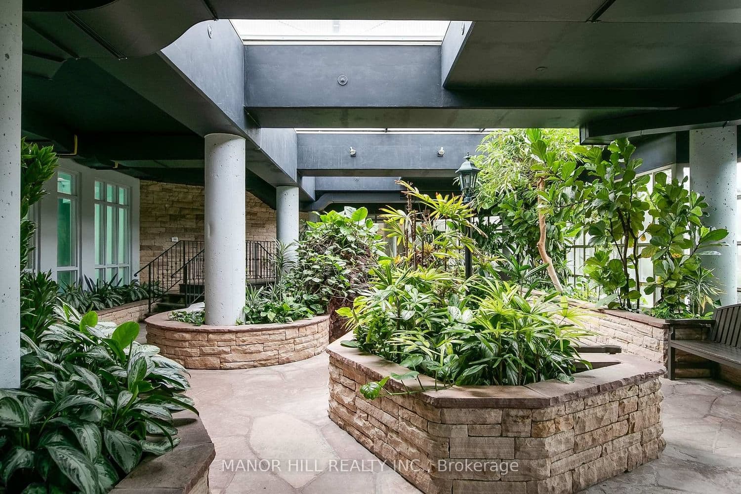 11 Townsgate Drive, Unit 814 thumbnail 50