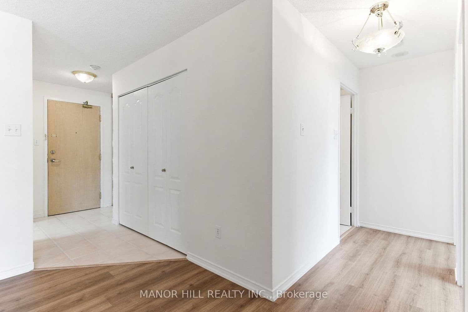 11 Townsgate Drive, Unit 814 thumbnail 7