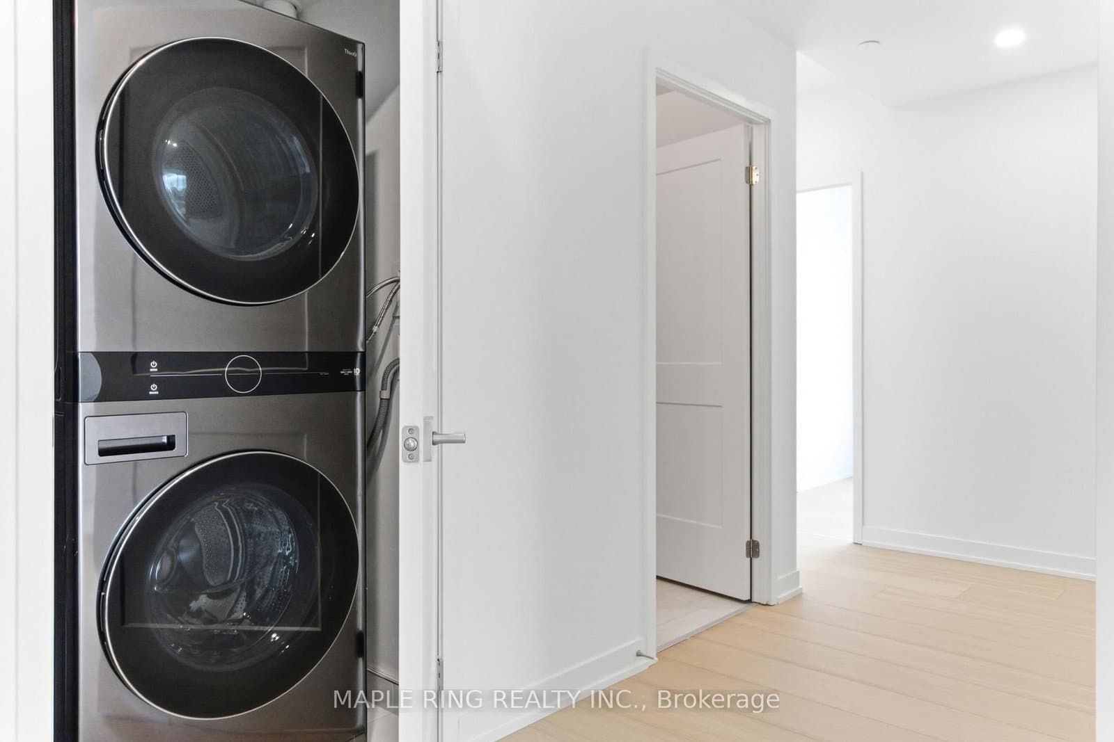 474 Caldari Road, Unit 704 thumbnail 16