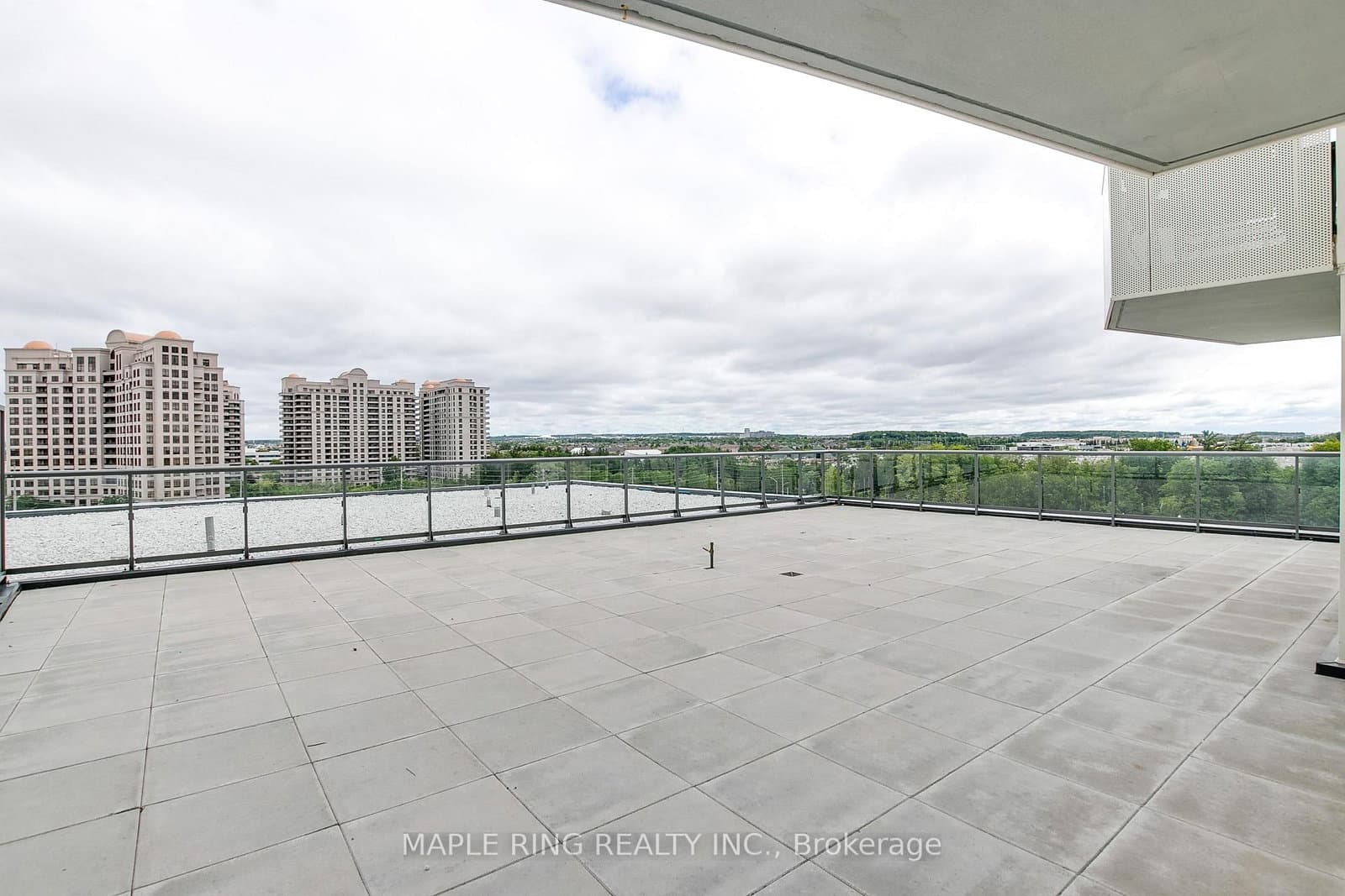 474 Caldari Road, Unit 704 thumbnail 17