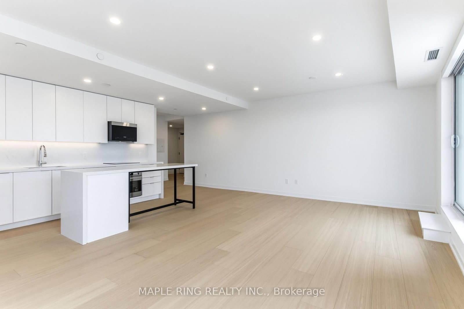 474 Caldari Road, Unit 704 thumbnail 29