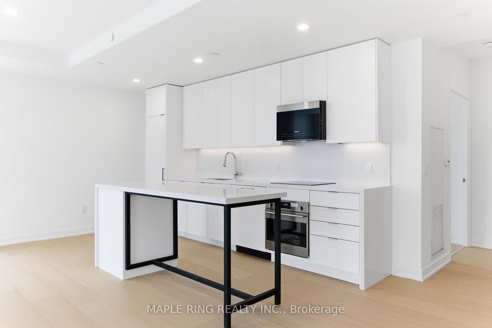 474 Caldari Road, Unit 704 thumbnail 36