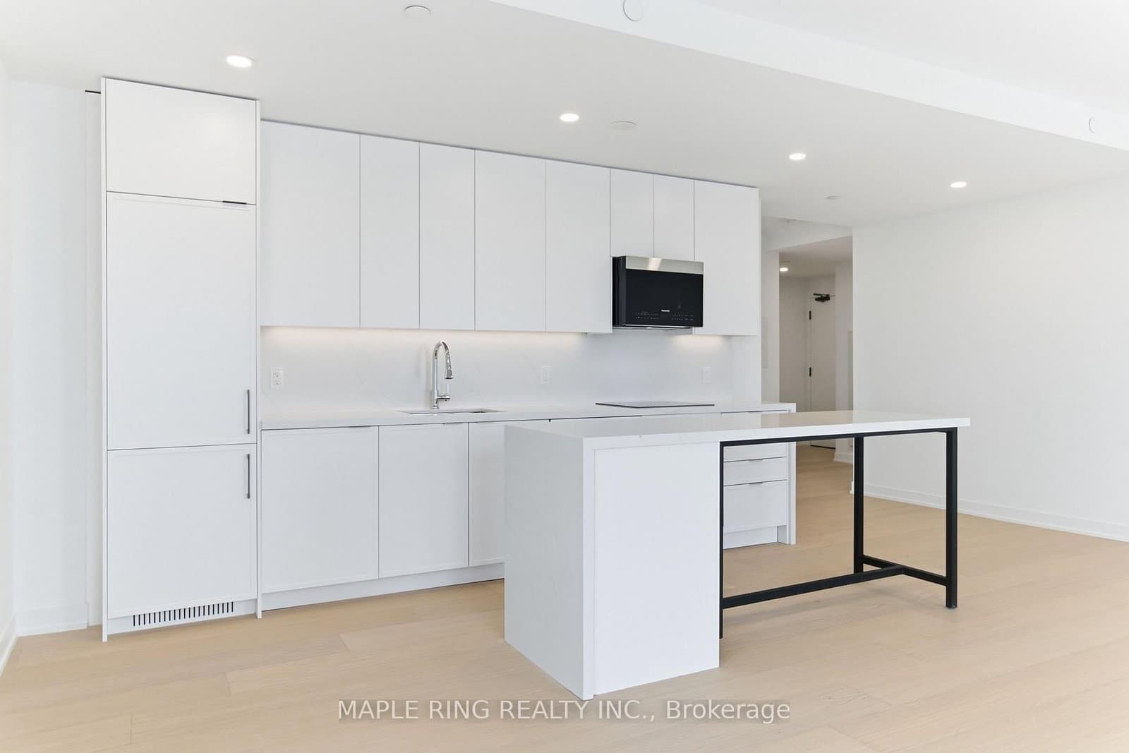 474 Caldari Road, Unit 704 thumbnail 7