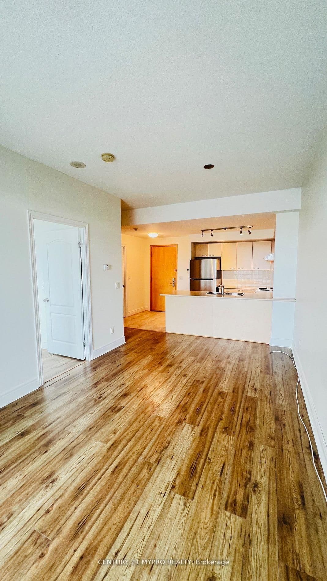 48 Suncrest Boulevard, Unit 1022 thumbnail 3