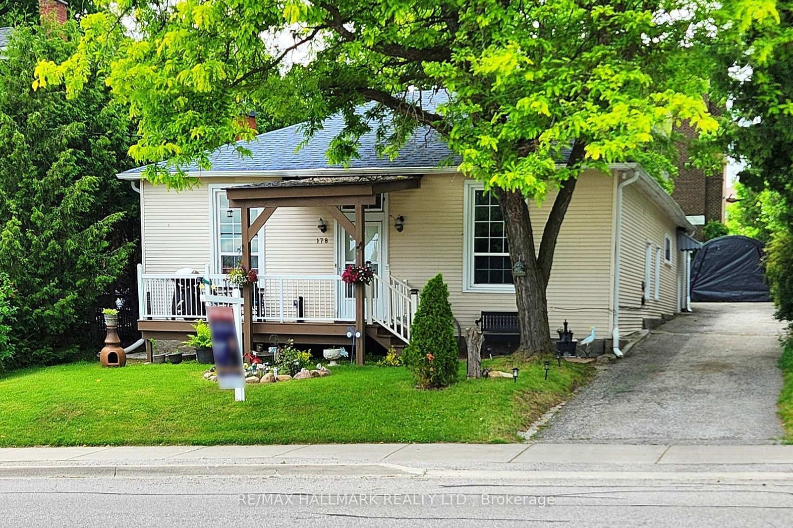 178 Barrie Street - Image 1