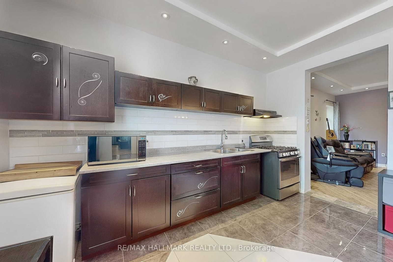 178 Barrie Street thumbnail 10