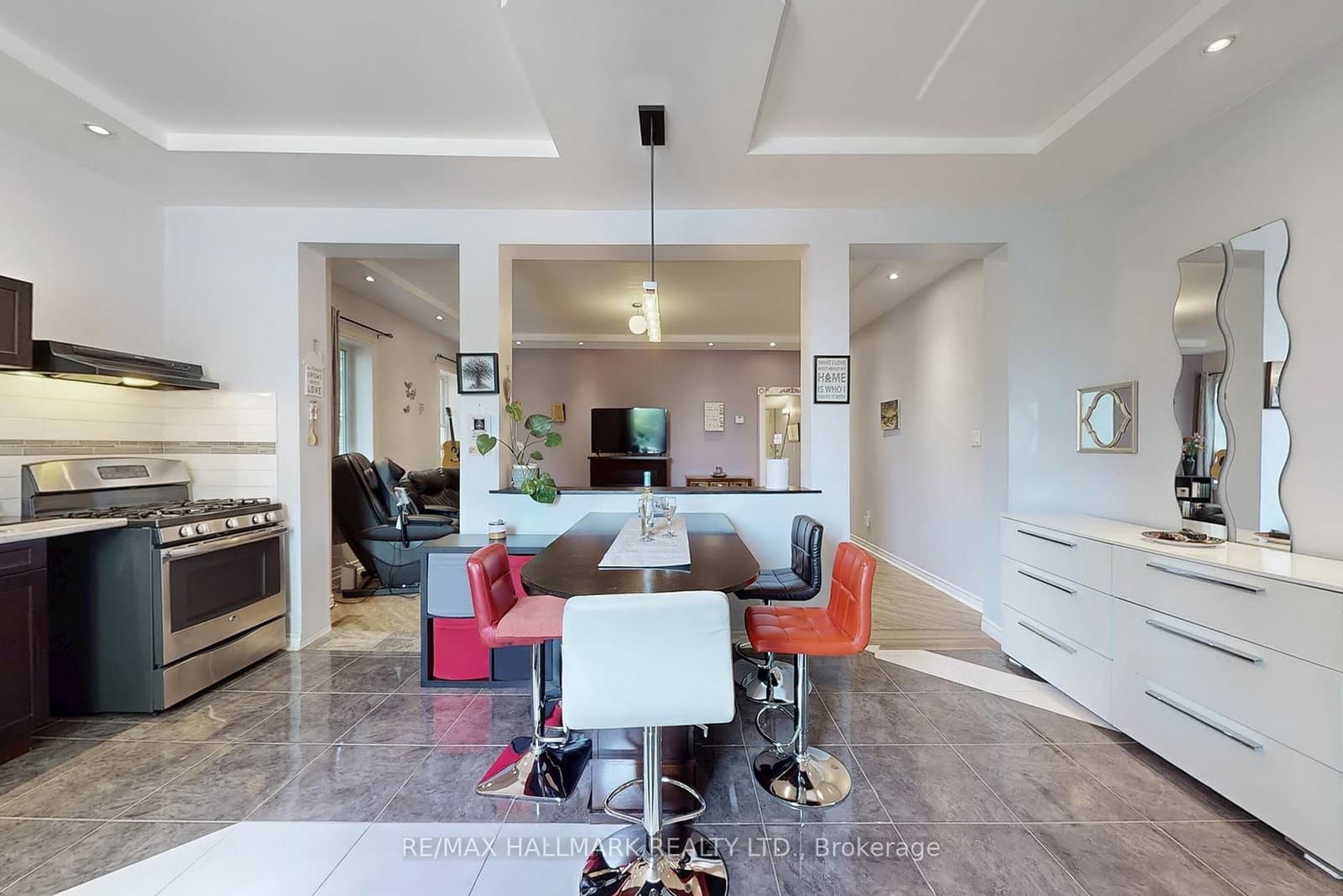 178 Barrie Street thumbnail 14