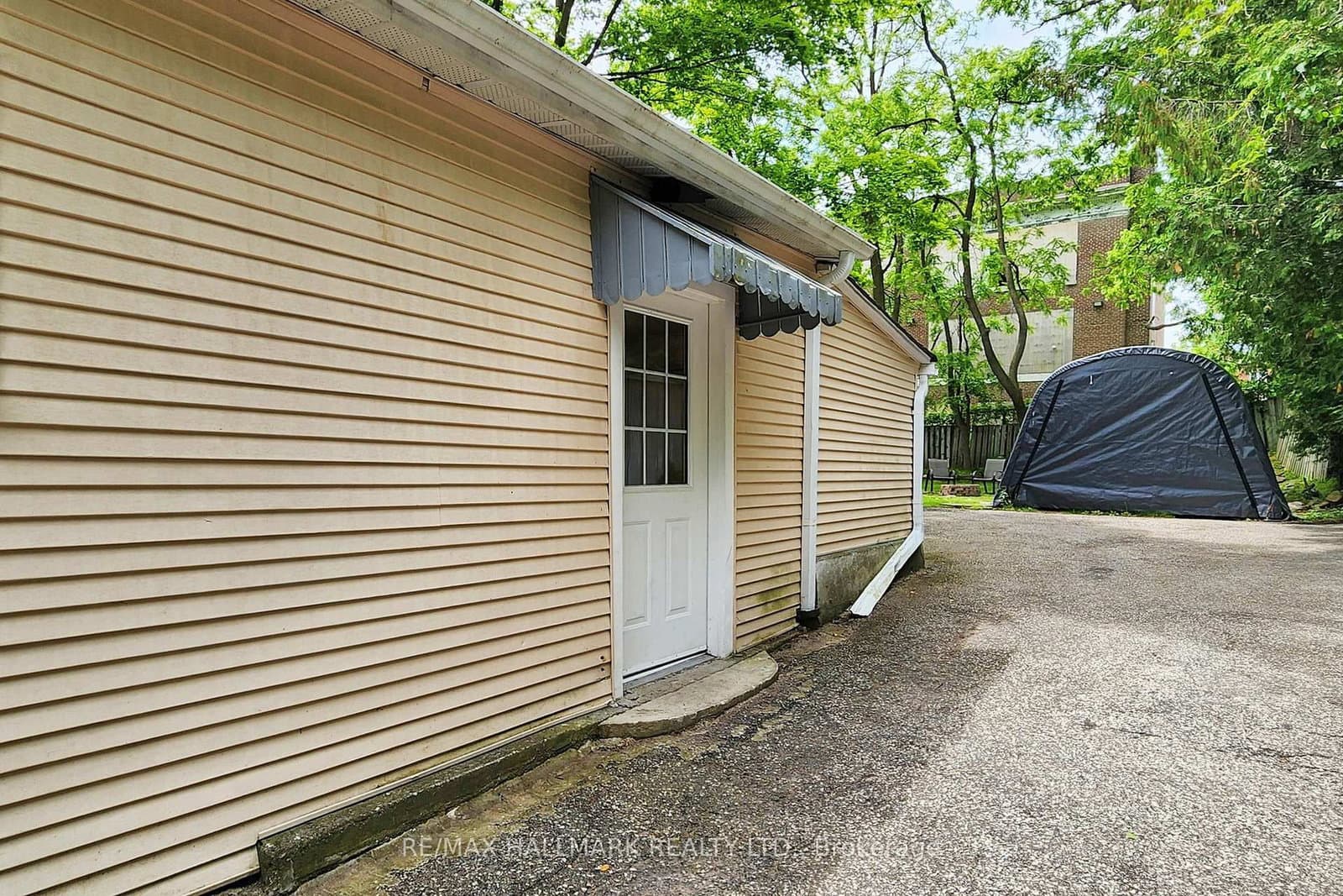 178 Barrie Street thumbnail 31