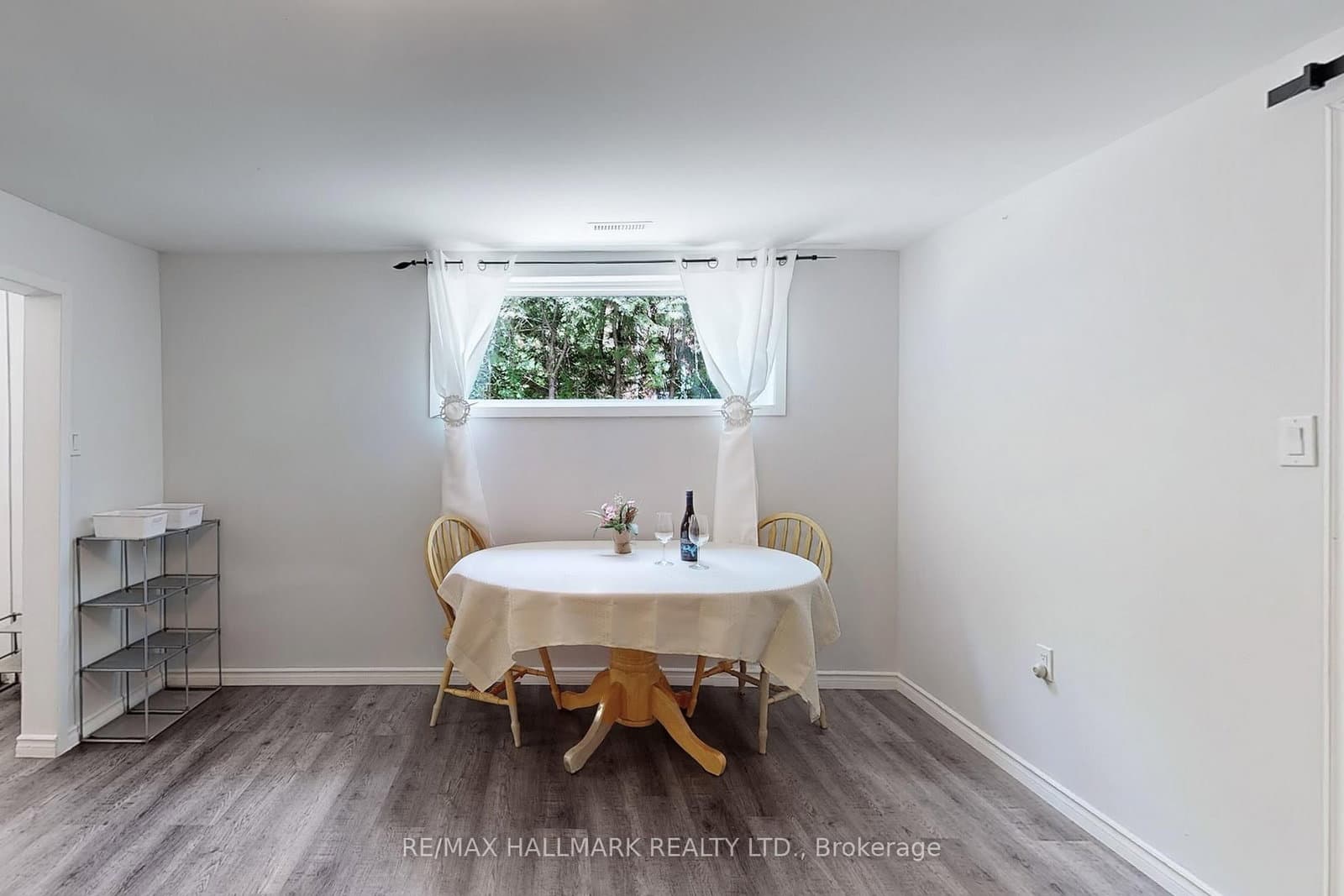 178 Barrie Street thumbnail 36