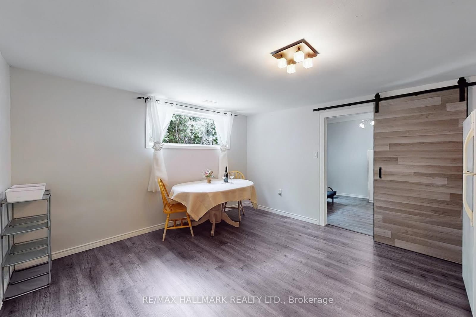 178 Barrie Street thumbnail 37